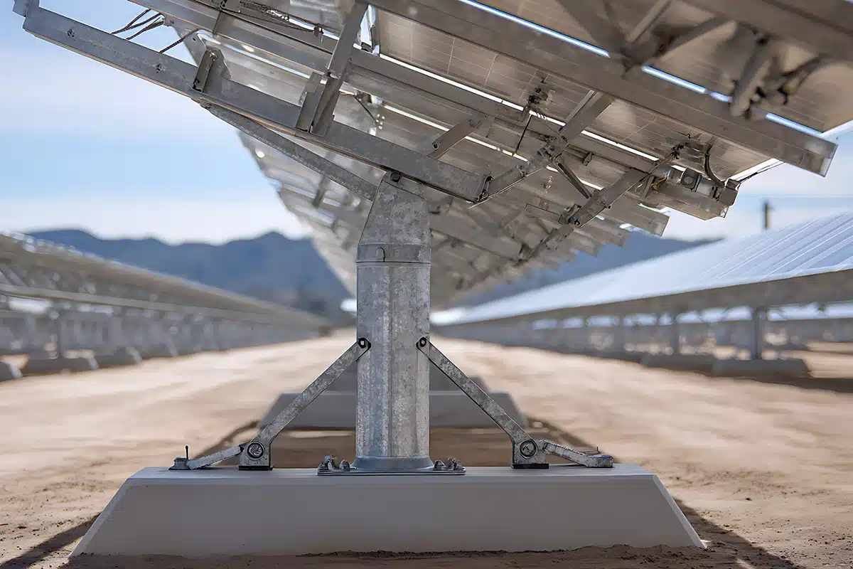 staffe-fissaggio-pannelli-solari-su-misura-parma